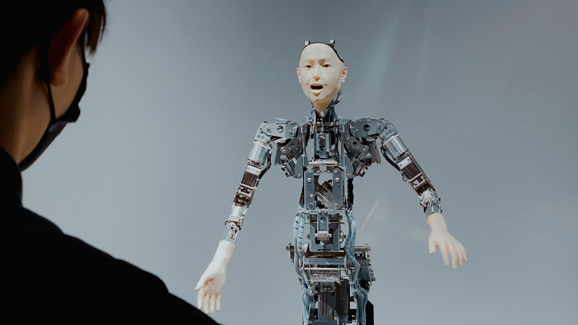 THIS COMPANY IS MAKING INDUSTRIAL ROBOTS MORE 'HUMAN'
